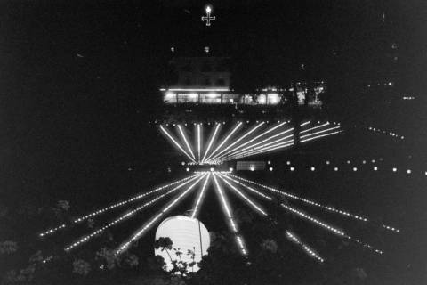 ARH NL Dierssen 1253/0021, Illumination "Goldener Sonntag" im Kurpark, Bad Pyrmont, 1953