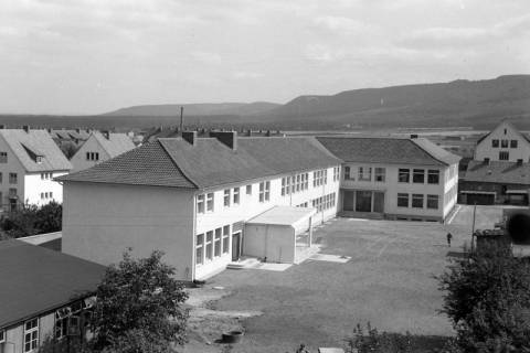 ARH NL Dierssen 1254/0017, Neues Schulgebäude, Springe, 1953