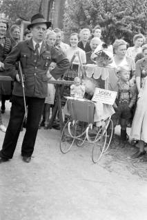 ARH NL Dierssen 1258/0027, Hochzeit Mensenkamp, Springe, 1953