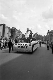 ARH NL Dierssen 1264/0029, Blumenkorso, Hannover, 1953