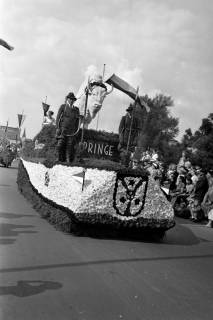 ARH NL Dierssen 1265/0017, Blumenkorso, Hannover, 1953