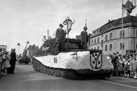 ARH NL Dierssen 1265/0019, Blumenkorso, Hannover, 1953