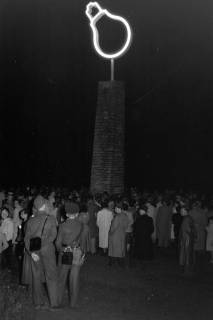 ARH NL Dierssen 1278/0023, Einweihung Göbel-Denkmal, Springe, 1954
