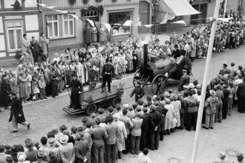 ARH NL Dierssen 1279/0020, Göbel-Festumzug, Springe, 1954