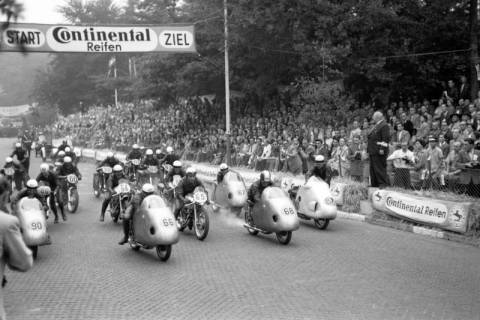 ARH NL Dierssen 1286/0001, Eilenriederennen, Hannover, 1954