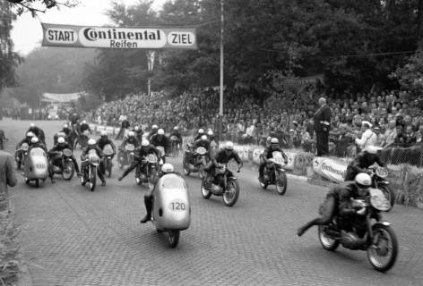 ARH NL Dierssen 1286/0022, Eilenriederennen, Hannover, 1954