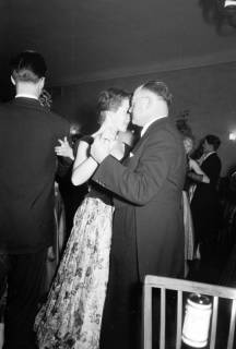 ARH NL Dierssen 1287/0016, Presseball, Hannover, 1954