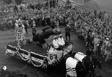 ARH NL Dierssen 1289/0034, Blumenkorso, Hannover, 1954