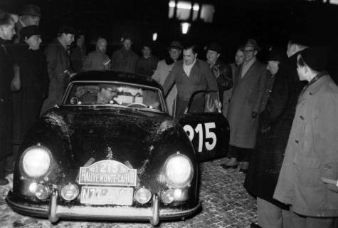 ARH NL Dierssen 1299/0022, Kontrolle beim Rallye Monte Carlo, Hannover, 1955