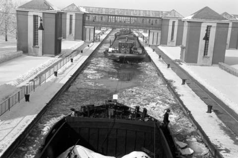 ARH NL Dierssen 1301/0022, Vereiste Kanal-Schleuse, Misburg, 1955
