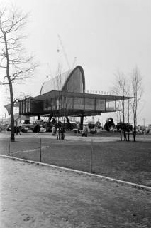 ARH NL Dierssen 1305/0009, Rheinstahlgebäude auf der Messe, Hannover, 1955