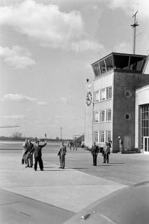 ARH NL Dierssen 1306/0003, Britische Flugzeuge, Langenhagen, 1955