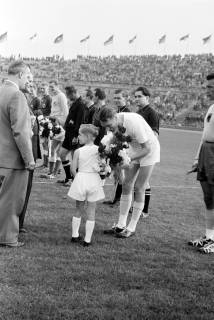 ARH NL Dierssen 1311/0002, Feldhandball-WM: BR Deutschland gegen Norwegen, Hannover, 1955