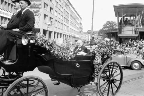 ARH NL Dierssen 1312/0014, Bundes-Schützenfest: Heinrich Hellwege, Hannover, 1955