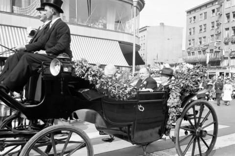 ARH NL Dierssen 1312/0015, Bundes-Schützenfest: Heinrich Hellwege, Hannover, 1955