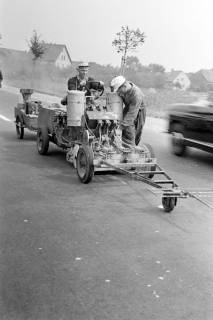 ARH NL Dierssen 1322/0027, Chaussee-Strich-Maler, Wülfingen, 1955