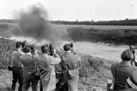 ARH NL Dierssen 1339/0017, Manöver Bundesgrenzschutz, Mandelsloh, 1955