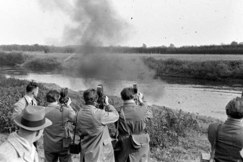 ARH NL Dierssen 1339/0018, Manöver Bundesgrenzschutz, Mandelsloh, 1955
