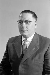 ARH NL Dierssen 1365/0019, Passbild Stiel (Deutsche Partei), Hannover, 1956