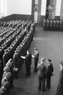 ARH NL Dierssen 1375/0004, Franz Josef Strauß in der Heeresoffizierschule, Hannover, 1956