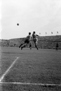 ARH NL Dierssen 1393/0017, Fußballspiel im Niedersachsenstadion, Hannover, 1957