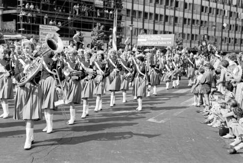 ARH NL Dierssen 1397/0011, Schützenausmarsch, Hannover, 1957