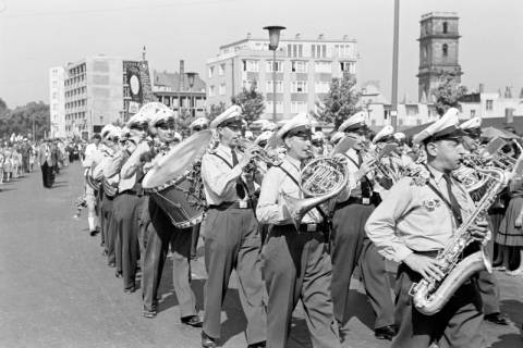 ARH NL Dierssen 1397/0021, Schützenausmarsch, Hannover, 1957