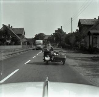 ARH NL Dierssen 1403/0008, Verkehrsaufnahme mit einer Robotkamera, 1959