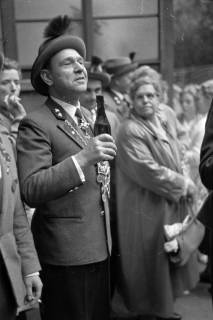 ARH NL Dierssen 1406/0016, Schießsport-Abteilung des Polizei-Sportverein Hannover am Tag des Schützenausmarsches, Hannover, 1960