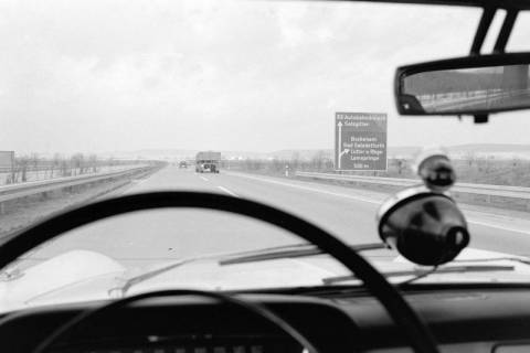 ARH NL Dierssen 1426/0004, Verkehrsaufnahme aus PKW, 1964