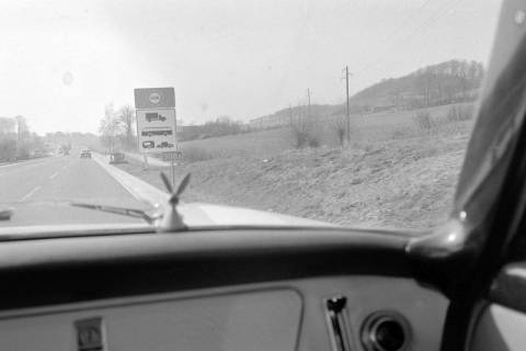 ARH NL Dierssen 1431/0008, Verkehrsaufnahme, 1964
