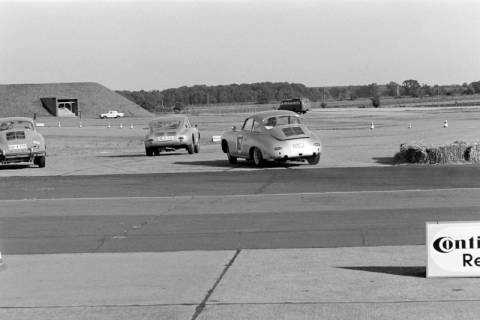ARH NL Dierssen 1454/0030, Flugplatzrennen, Wunstorf, 1964