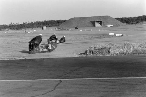 ARH NL Dierssen 1455/0006, Flugplatzrennen, Wunstorf, 1964