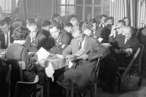 ARH NL Dierssen 1467/0014, Gründung der NPD, Hannover, 1964