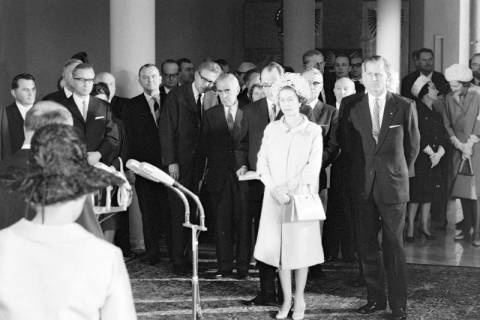 ARH NL Dierssen 1491/0011, Staatsbesuch der britischen Königin Queen Elisabeth II., Hannover, 1965