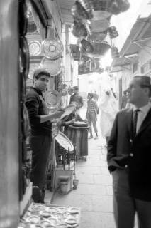 ARH NL Dierssen 1517/0009, Souk, Tunis, 1966