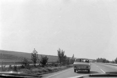 ARH NL Dierssen 1542/0004, Auf der Autobahn, 1966