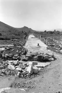 ARH NL Dierssen 1560/0001, Arkadische Straße von Ephesos, Selçuk, 1967