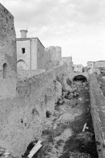 ARH NL Dierssen 1567/0010, Auf der Burg Çesme, 1967