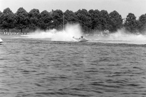ARH NL Dierssen 1569/0008, Maschseerennen des ADAC, Hannover, 1967