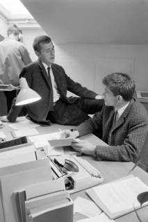 ARH NL Dierssen 1583/0004, "Missstände in Jugendheimen": Martin Bonhoeffer und Gerold Becker, Göttingen, 1967