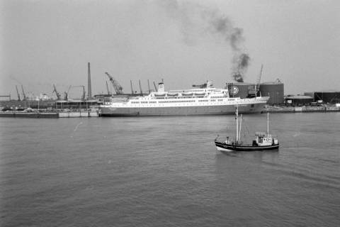 ARH NL Dierssen 1597/0013, Bordaufnahme vom Kreuzfahrtschiff "Regina Maris", Norwegen, 1968