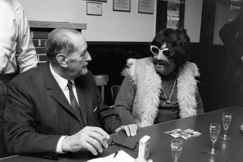 ARH NL Dierssen 1598/0012, Kegelclub mit "Beatle", Hannover, 1968