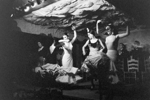 ARH NL Dierssen 1605/0017, Flamenco-Tänzerinnen, Palma, zwischen 1968/1969
