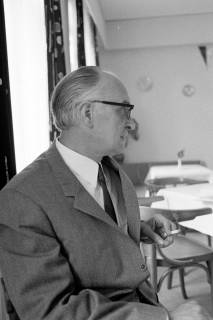 ARH NL Dierssen 1608/0011, NPD-Kandidaten für Gemeinderat Bösling und Lühmann, Dorfmark, zwischen 1968/1969
