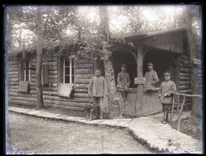 ARH NL Kageler 48, 1. Weltkrieg, Blockhütte als Unterkunft des Kompanieführers, Frankreich, zwischen 1914/1918
