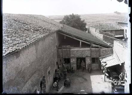 ARH NL Kageler 342,  1. Weltkrieg, Quartier auf einem französischen Bauernhof, Frankreich, zwischen 1914/1918
