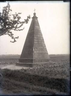 ARH NL Kageler 766, Obentrautdenkmal, Seelze, 1940