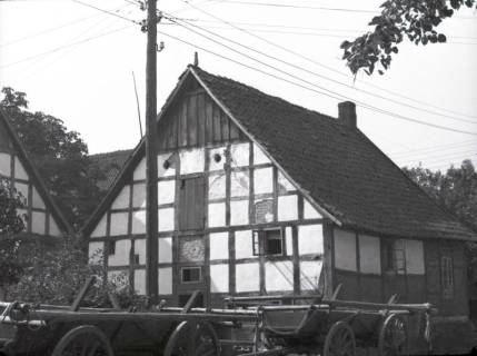 ARH NL Kageler 2159, Niedersächsisches Bauernhaus mit Giebelpfahl, Groß Munzel, 1940