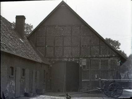 ARH NL Kageler 2194, Bauernhaus mit Ziegelmuster, Engelbostel, 1940